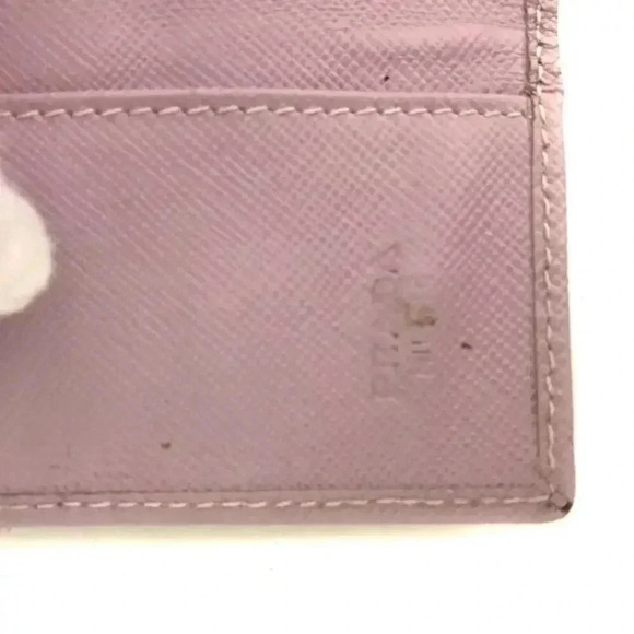 Prada Women's Lavender Pink Saffiano Leather Key Case - Picture 8 of 8